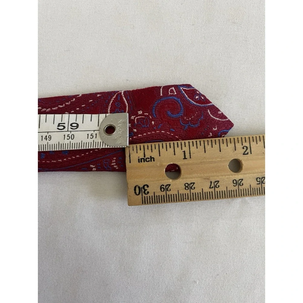 Forsyth of Canada Red Paisley Silk‎ Tie 61.75